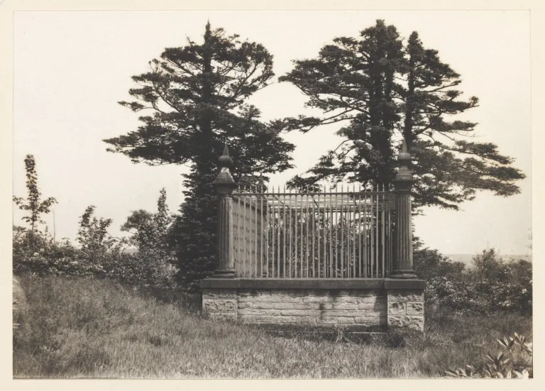 1904 photograph of the railed grave enclosure at Kirklees